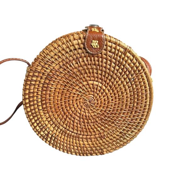 Round Rattan Straw Bag Wicker Purse Crossbody Faux Leather Strap Boho - Picture 4 of 12